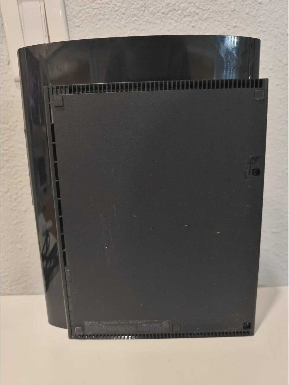 Sony PlayStation 3 Slim Console